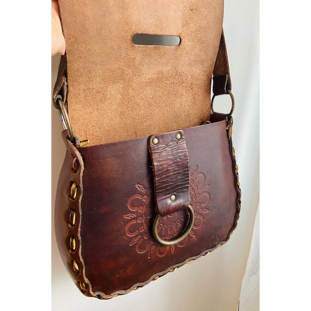 70s Vintage Boho Leather Bag - Picture 10 of 10